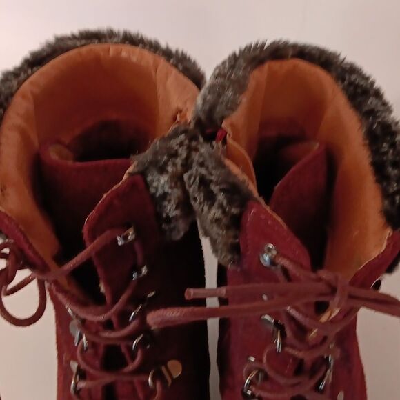 Eric Michael Suede Boots - Picture 11 of 12